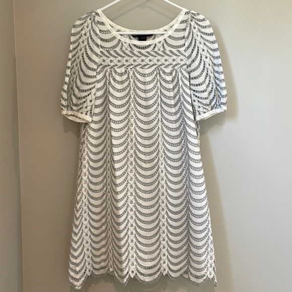 Marc By Marc Jacobs Dresses & Skirts - Marc by March Jacobs white and eyelet dress, size 8